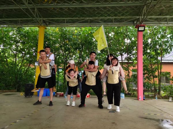 遠(yuǎn)程監(jiān)控,報(bào)警巡邏,清機(jī)加鈔,清分整點(diǎn),憑證寄庫,頭寸箱寄庫,商鋪安保,智能家居