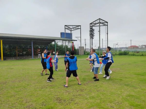 遠(yuǎn)程監(jiān)控,報(bào)警巡邏,清機(jī)加鈔,清分整點(diǎn),憑證寄庫,頭寸箱寄庫,商鋪安保,智能家居